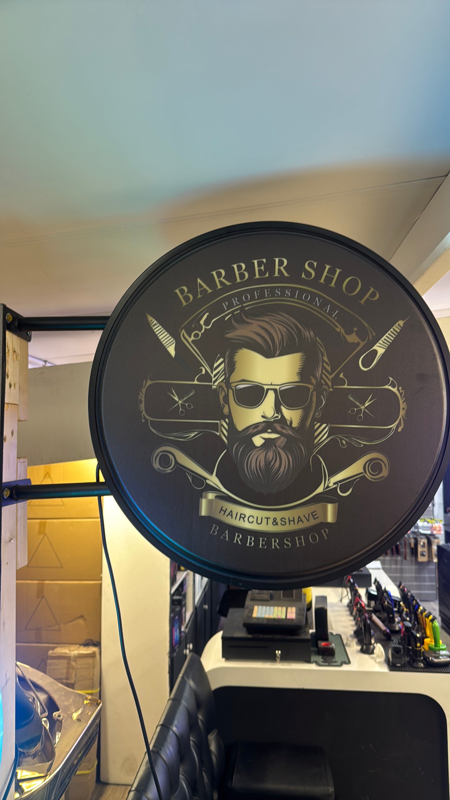 Round Smart Barber Sign (Black & Gold)